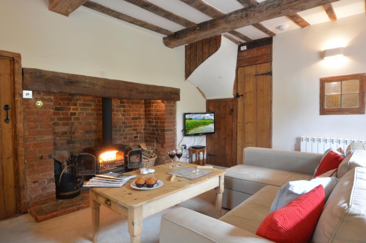 1 Tunns Cottages, Rushmere, Nr Beccles Eksteriør billede